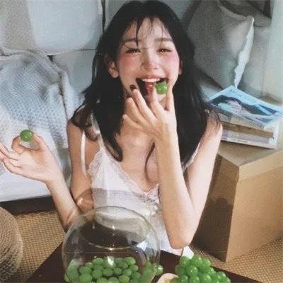 八爪女 封面